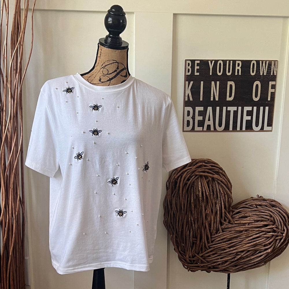 On Twelfth Elegant White Bee Embroidered Women's Tee.